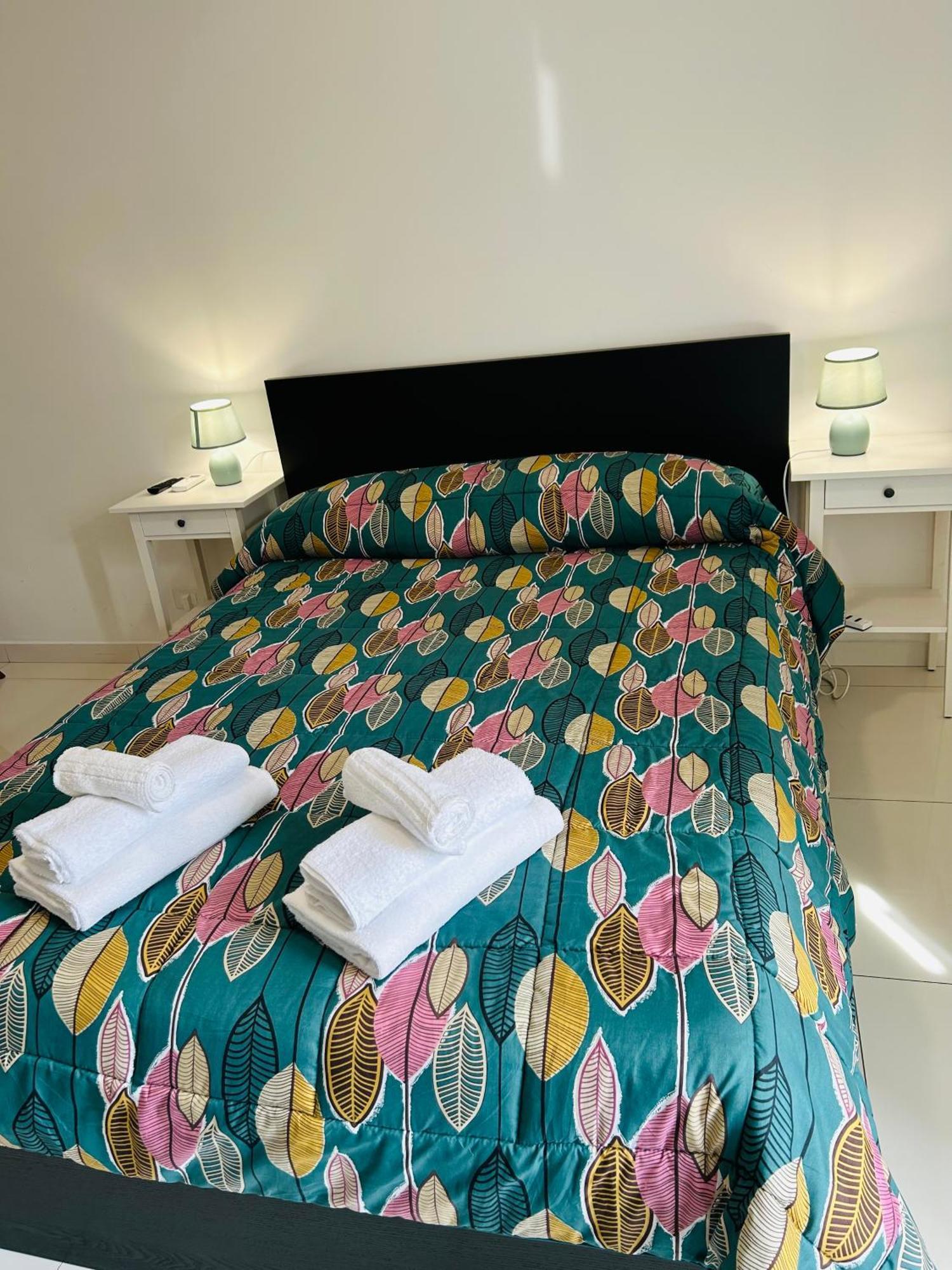 The House Fiera Di Roma Aeroporto Fiumicino Bed & Breakfast Ponte Galeria Exterior photo
