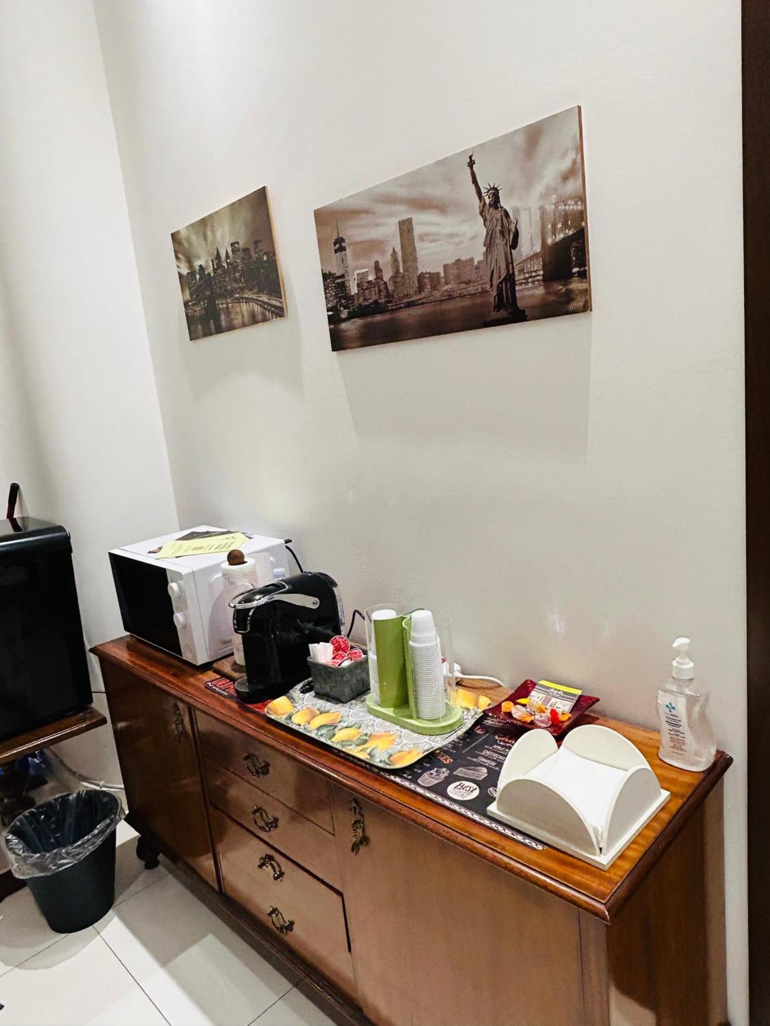 The House Fiera Di Roma Aeroporto Fiumicino Bed & Breakfast Ponte Galeria Exterior photo